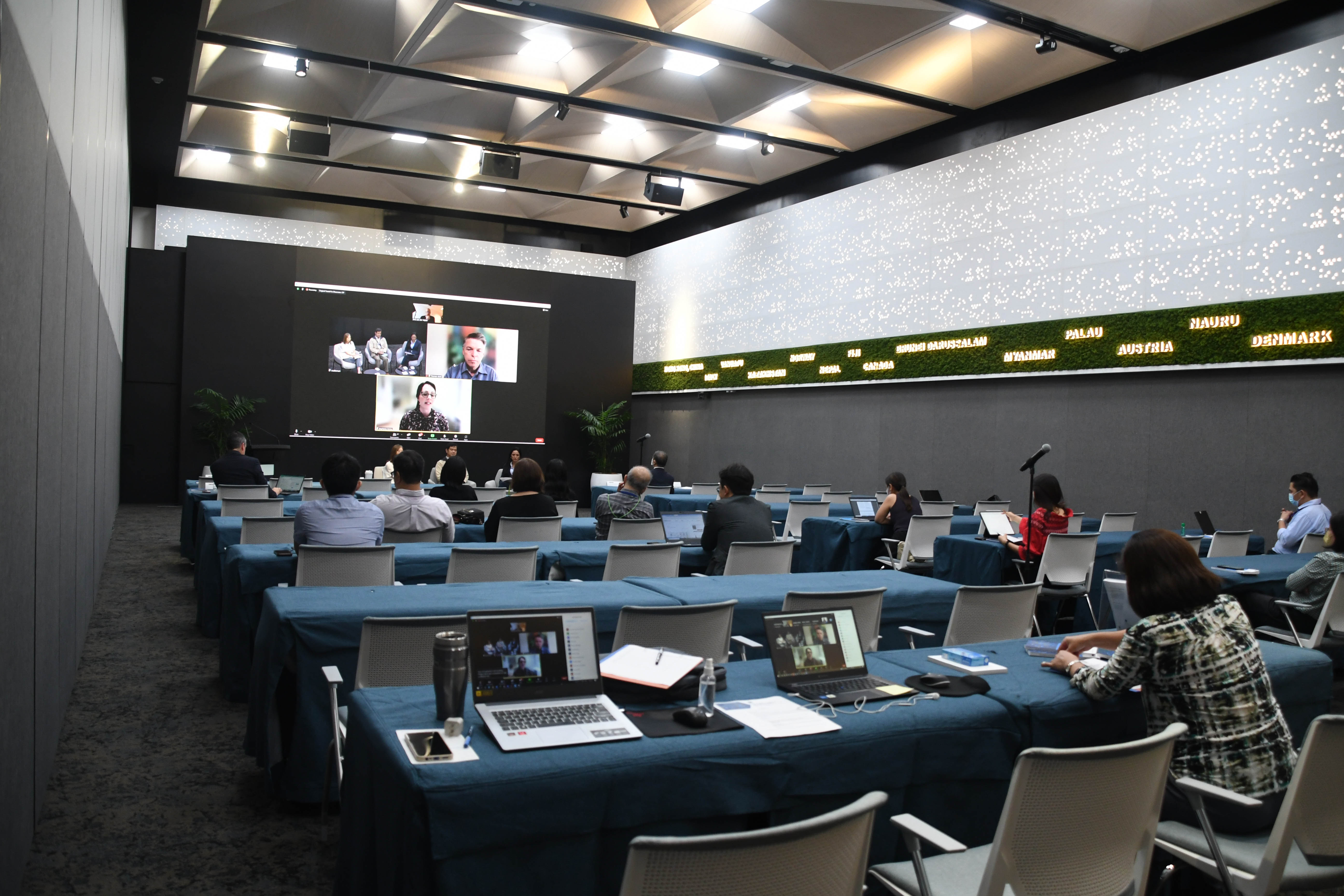 Unlocking the Potential of Digital Services Trade in Asia and the Pacific